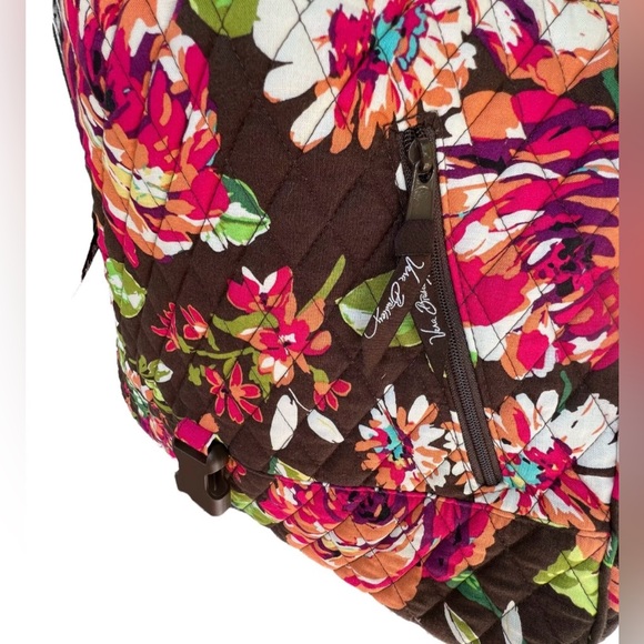 VERA BRADLEY……….Floral Quilted Cross Body Messenger Bag.  Preloved - Picture 7 of 11